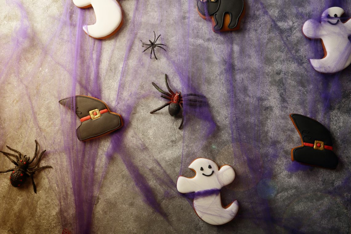 Фото печенья и декора к Хэллоуину