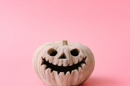 Как вырезать тыкву на Хэллоуин — пошаговая инструкция и 25 бесплатных шаблонов