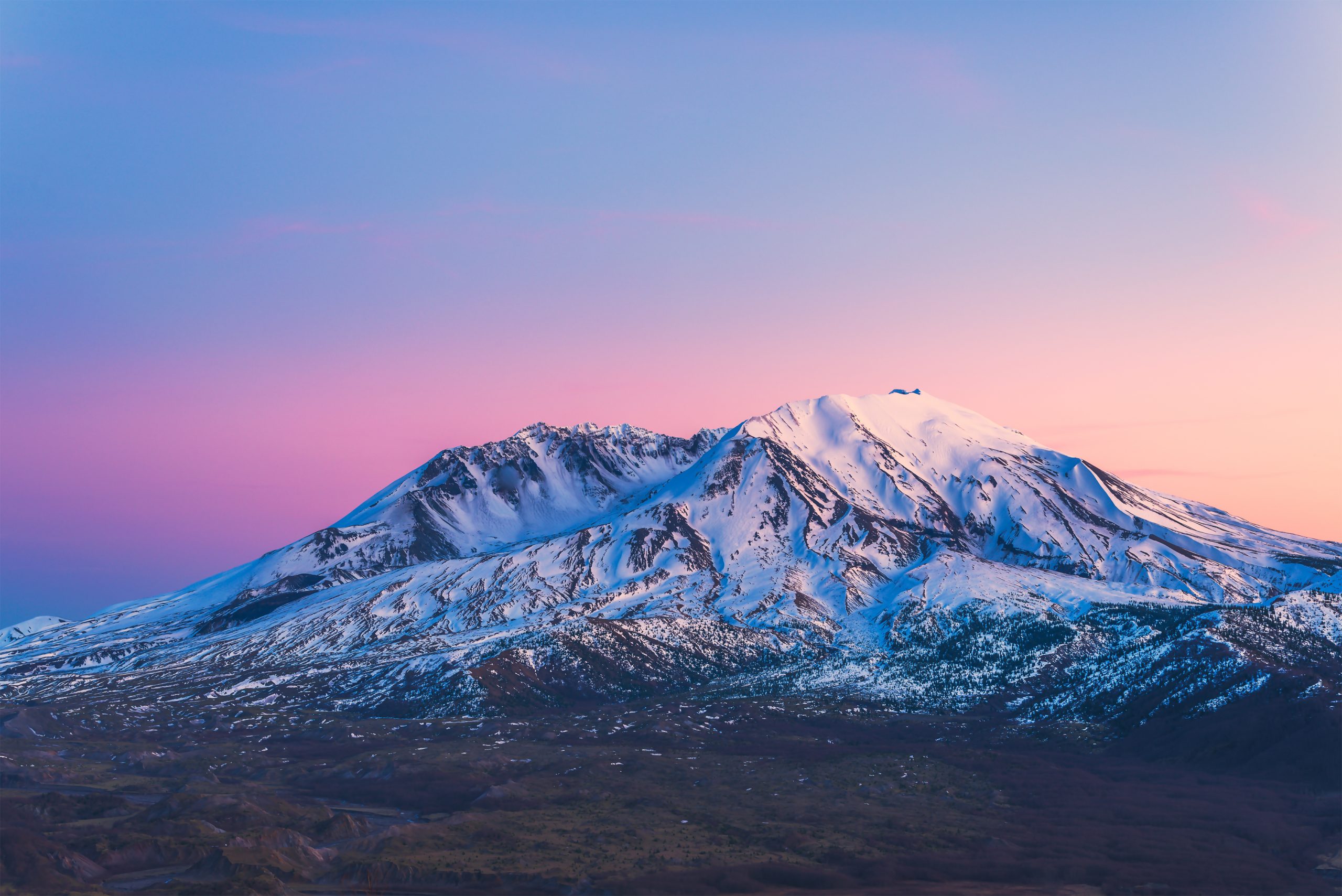 Mount Saint Helens covered in snow