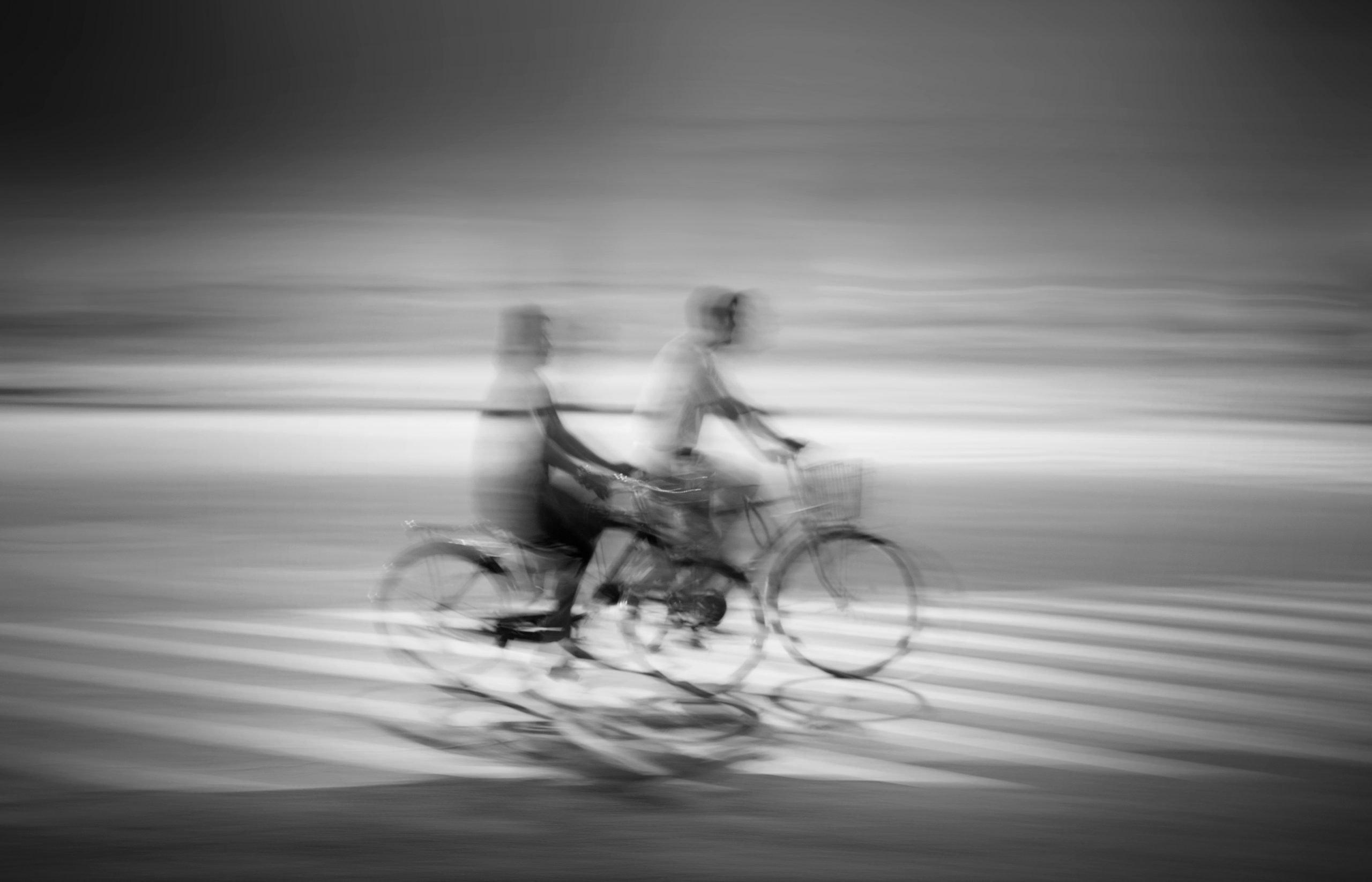 Photographing Motion Blur: Various Examples and Practical Tips & Tricks