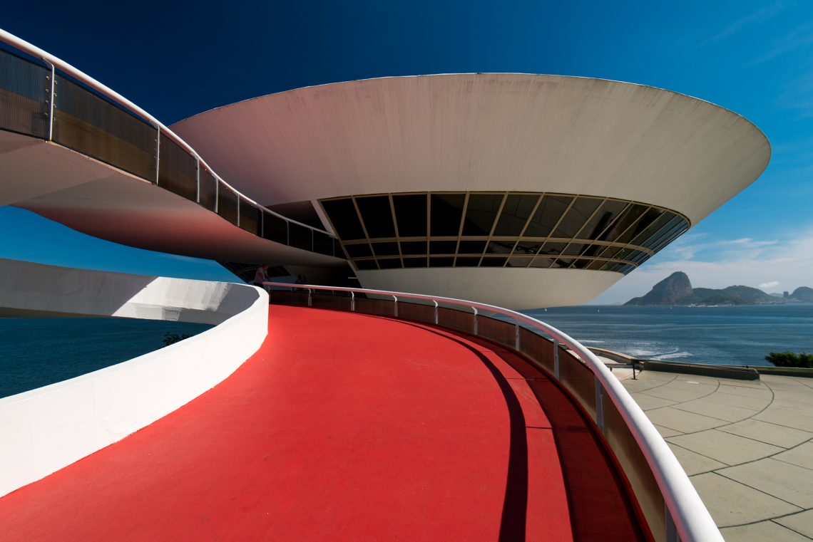 Explaining Architecture Photography: Definitions, Examples, and Tips
