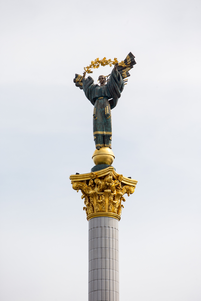 Фотографія Монументу Незалежності у Києві