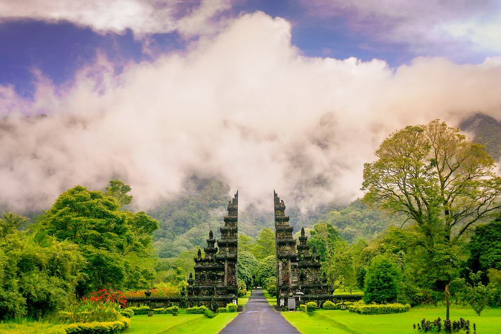 Фото храму на Балі
